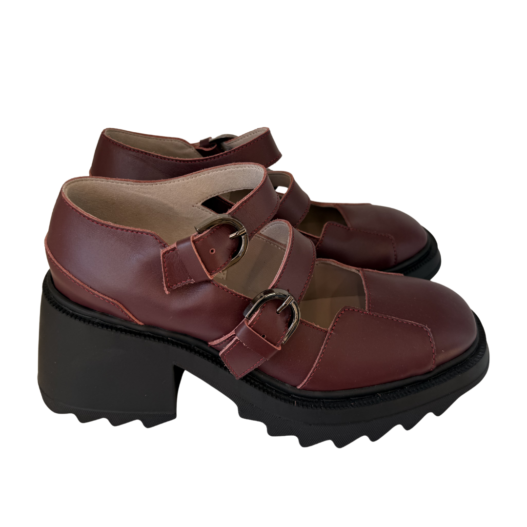 "Anguisoola Pumps" sandėlyje