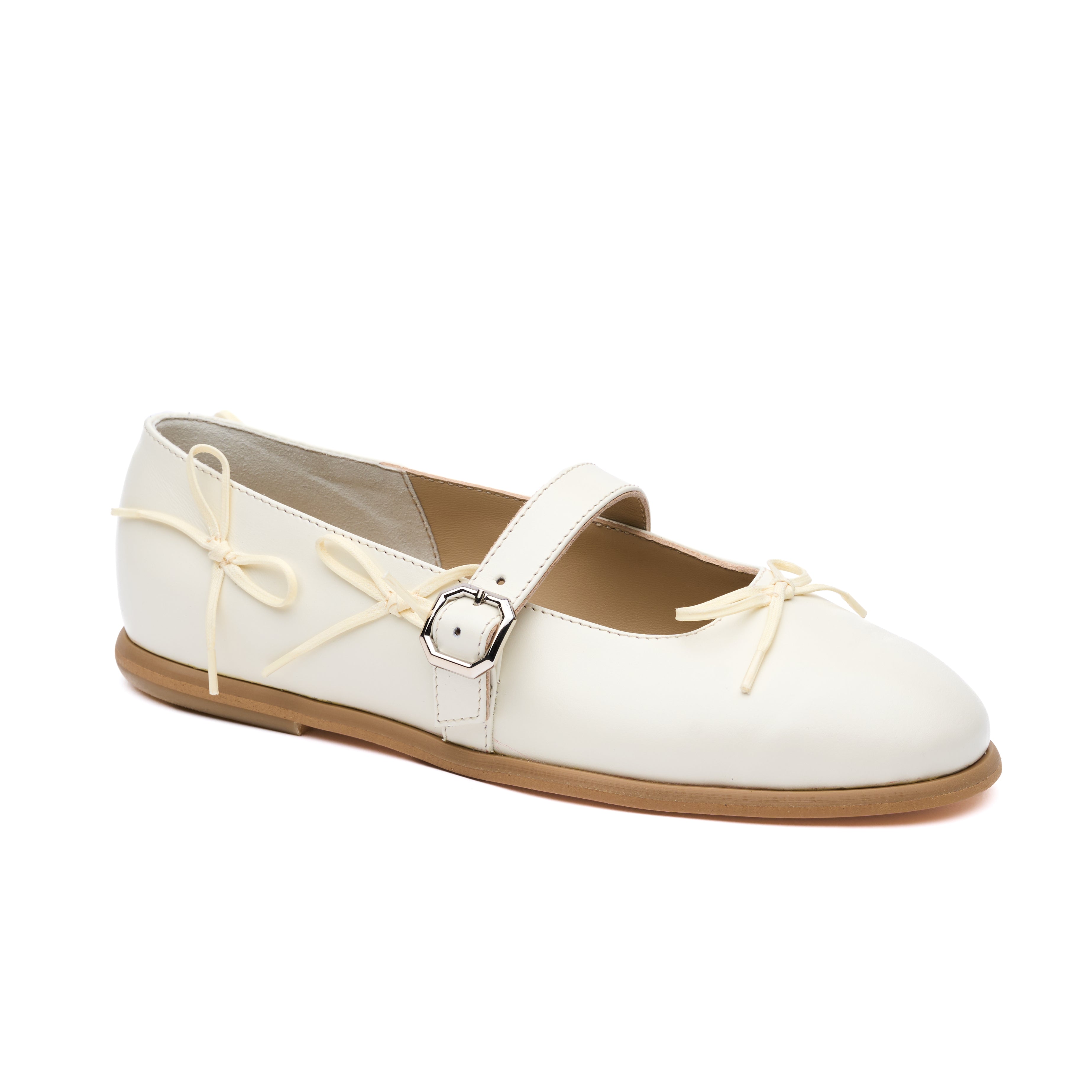 "Darling flats, Milk White"