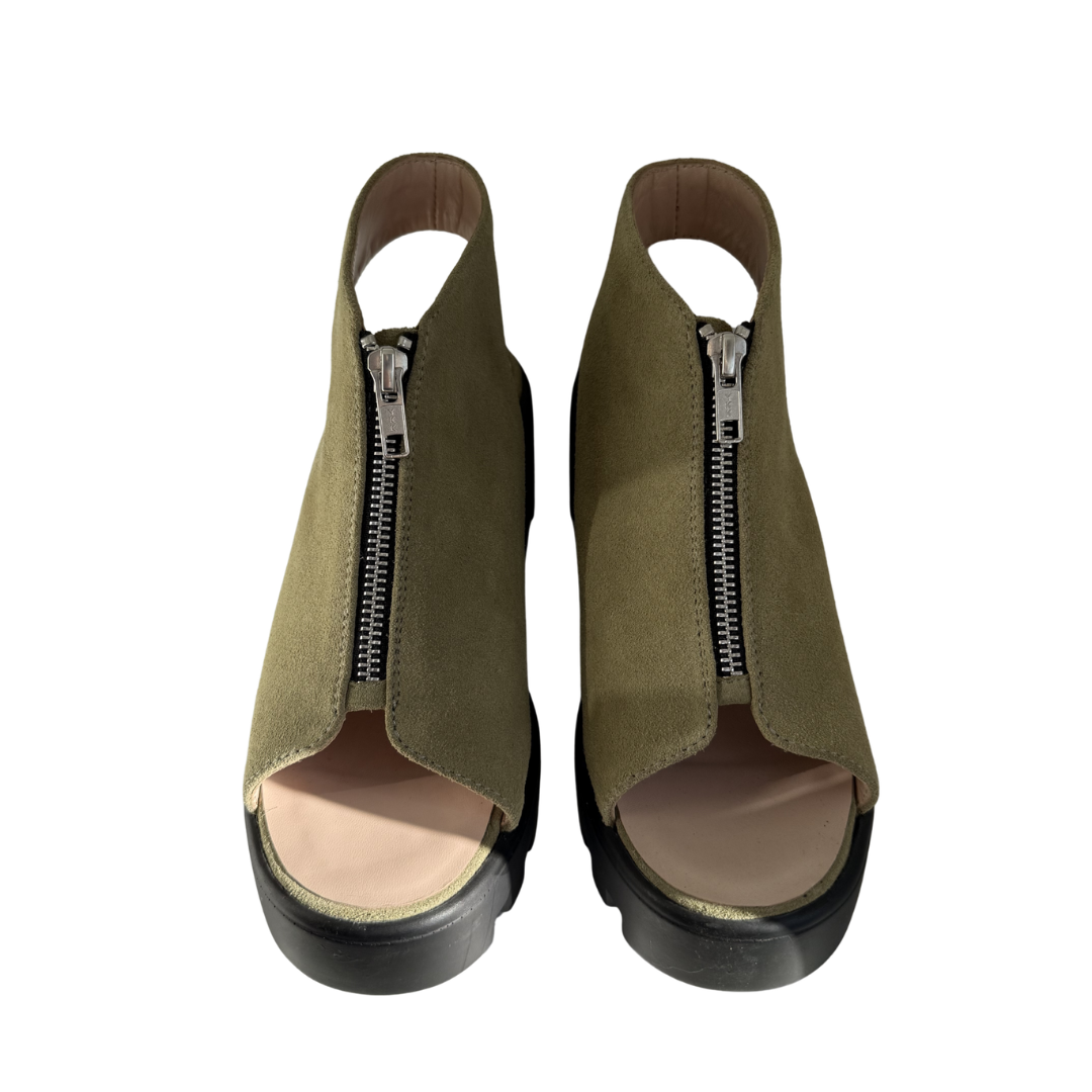 "Fidži" sandėlyje, žalia versta oda