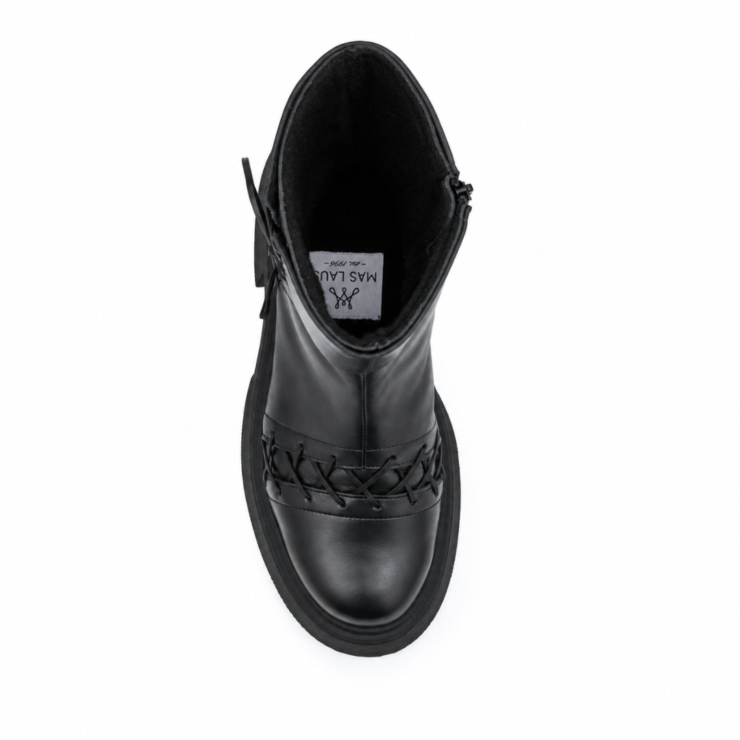 "Croissant Boots, Black leather"