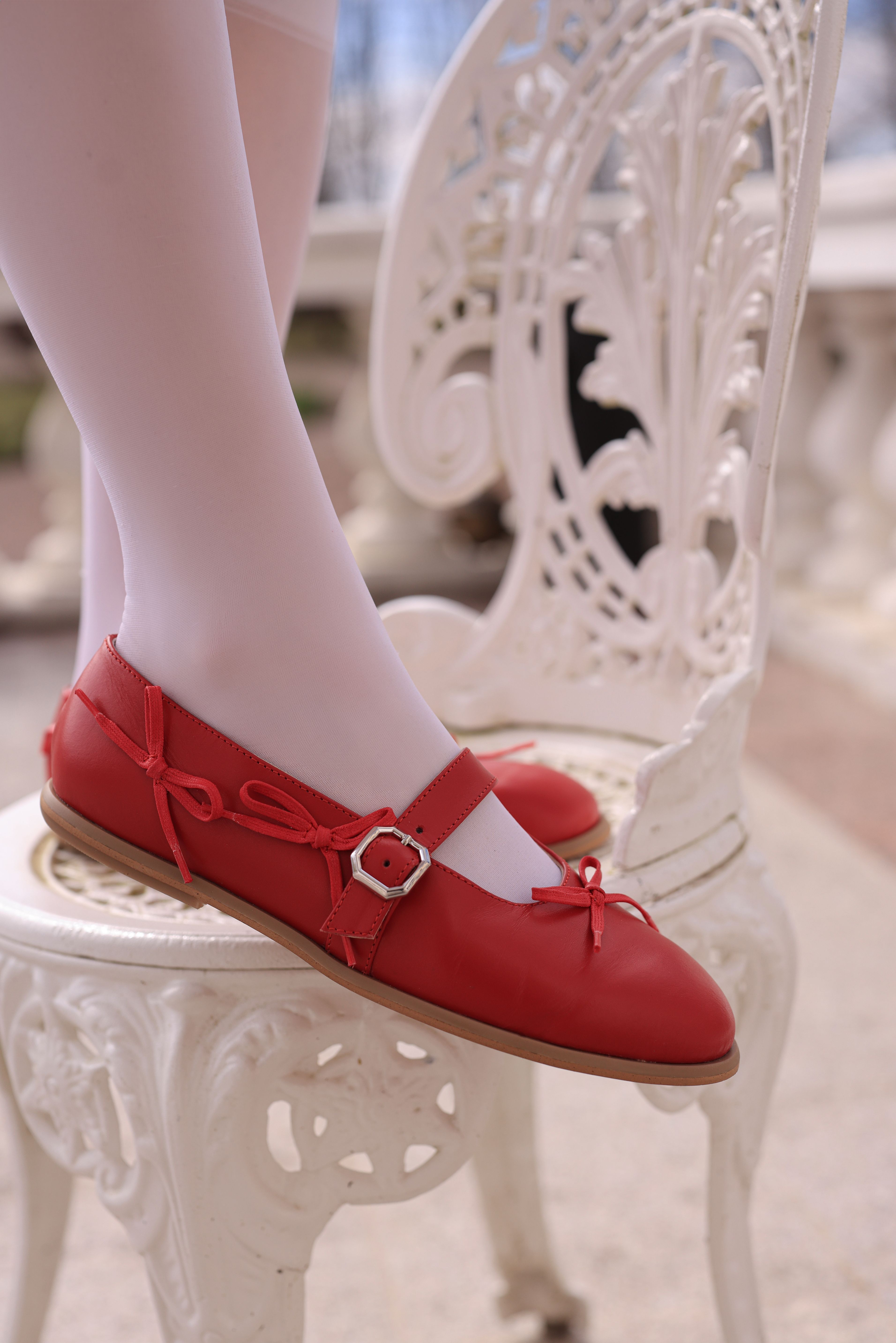 "Darling flats, Red"