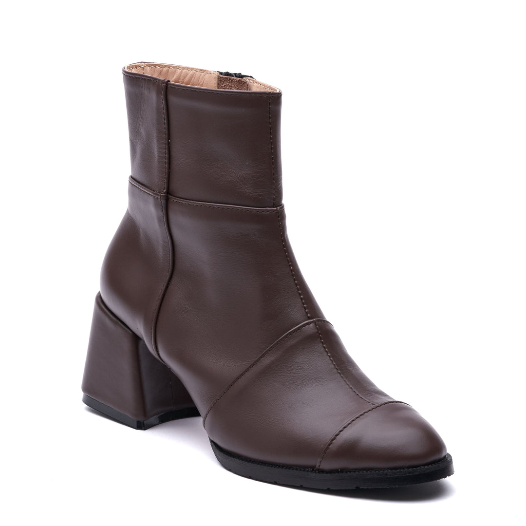 "Brown Heeled Boots"