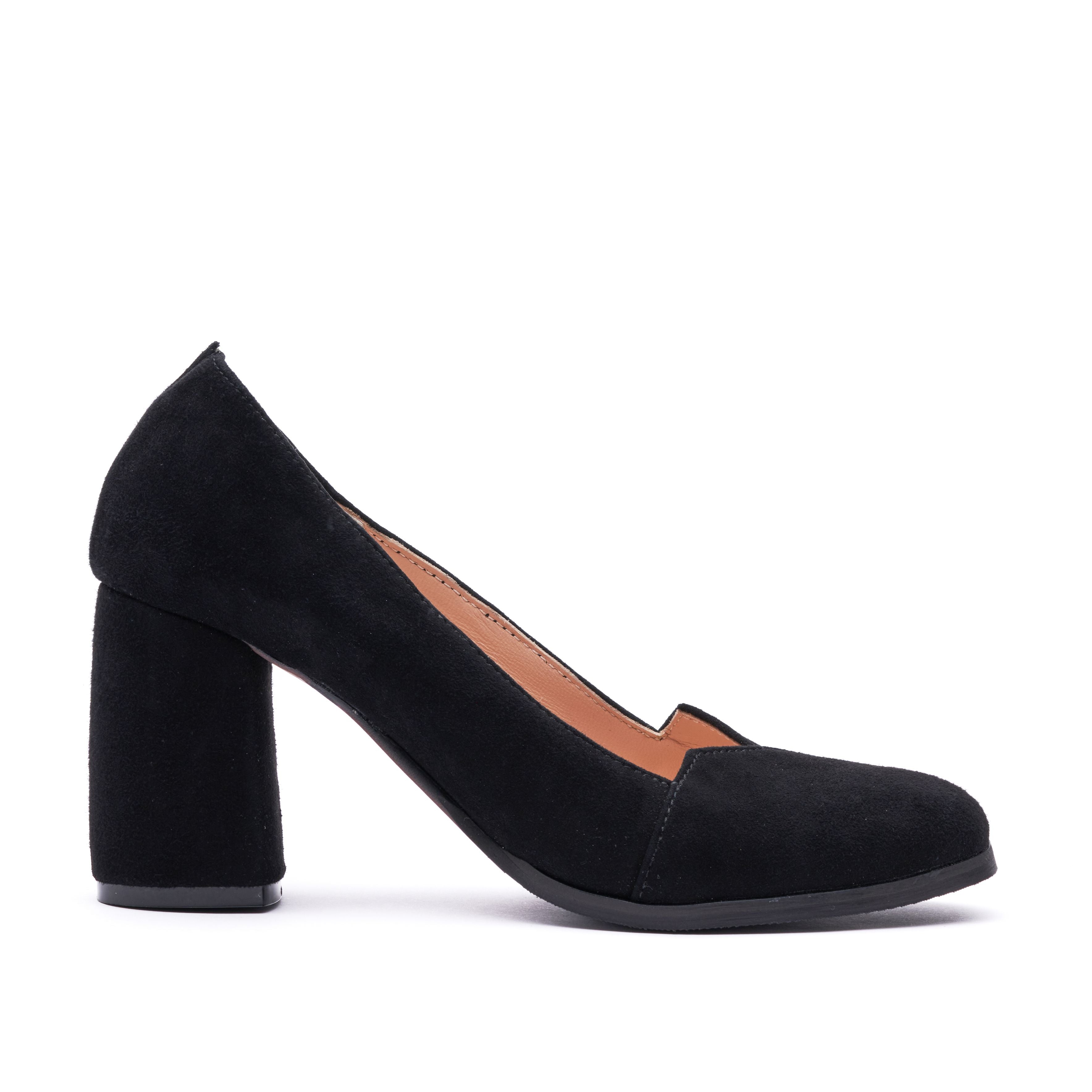 "Cozy Suede Heels" sandėlyje