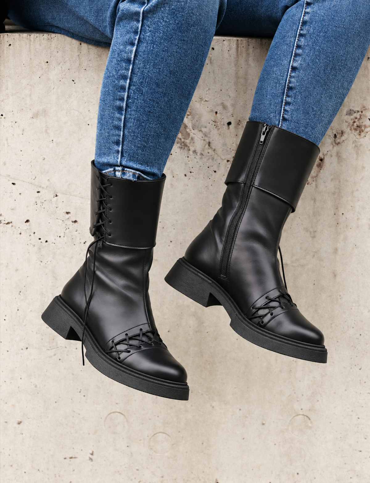 "Croissant Boots, Black leather"
