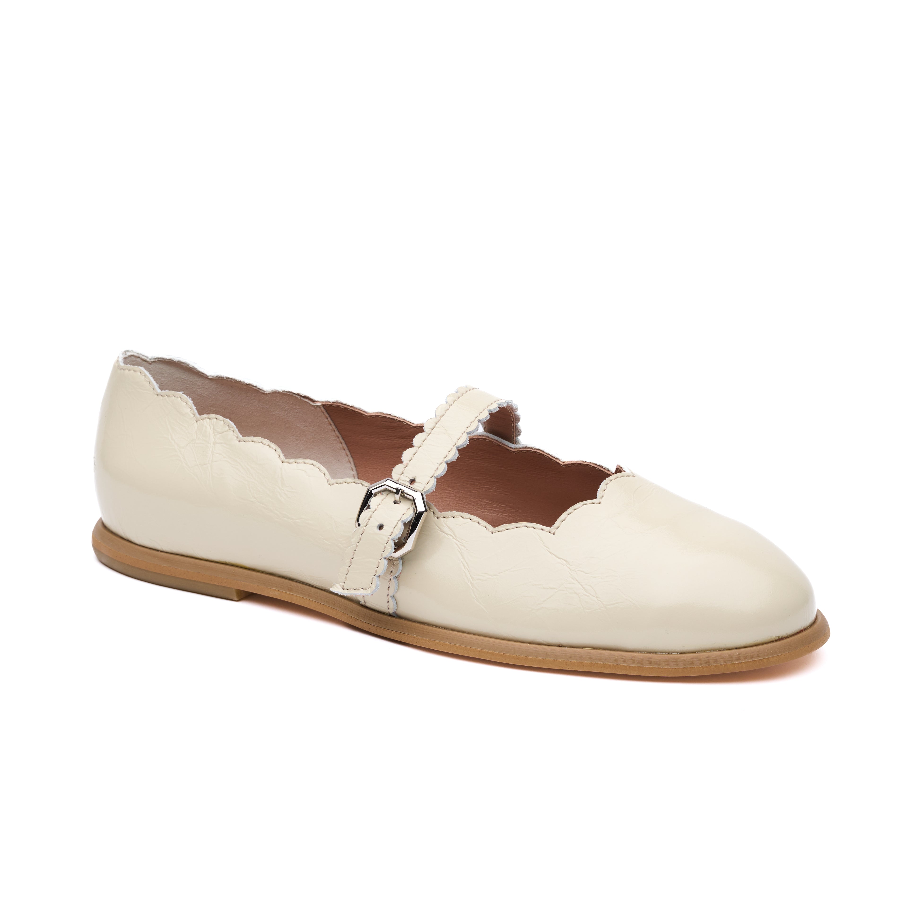 "Blush flats, Creamy"